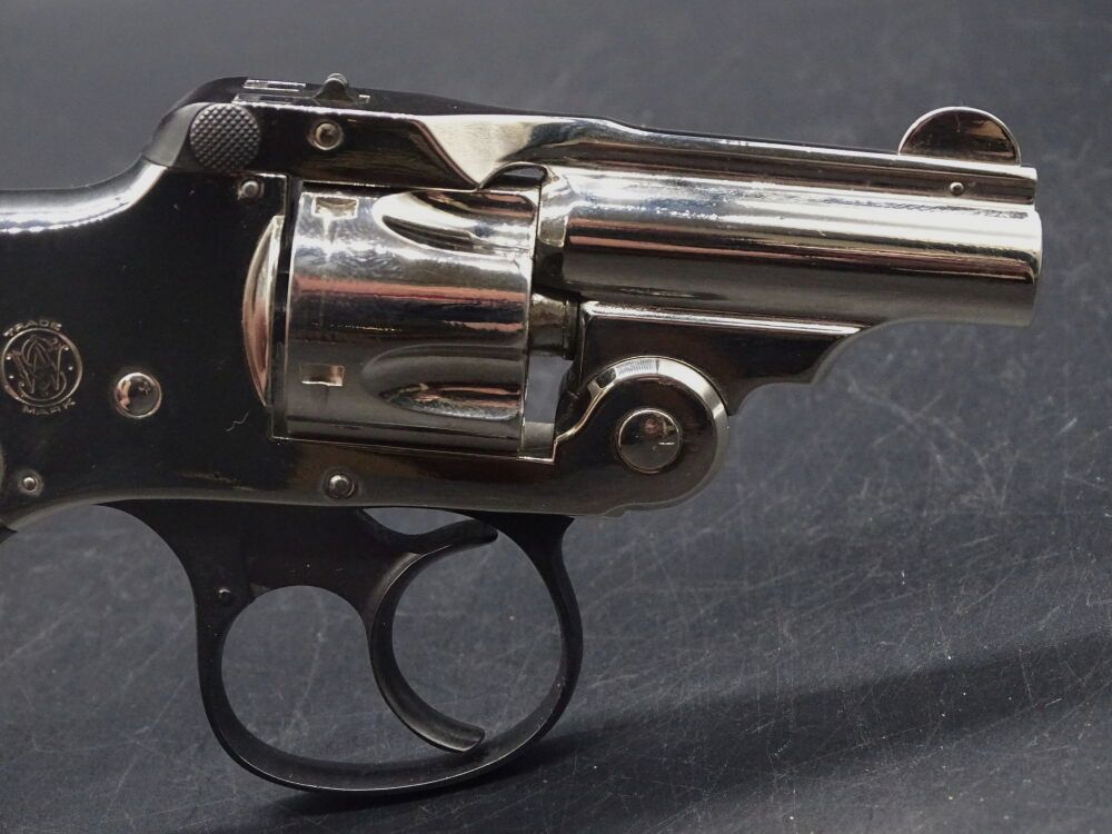 Smith & Wesson 1902 Hammerless Niquelado Calibre .32S&W 1902 Hammerless