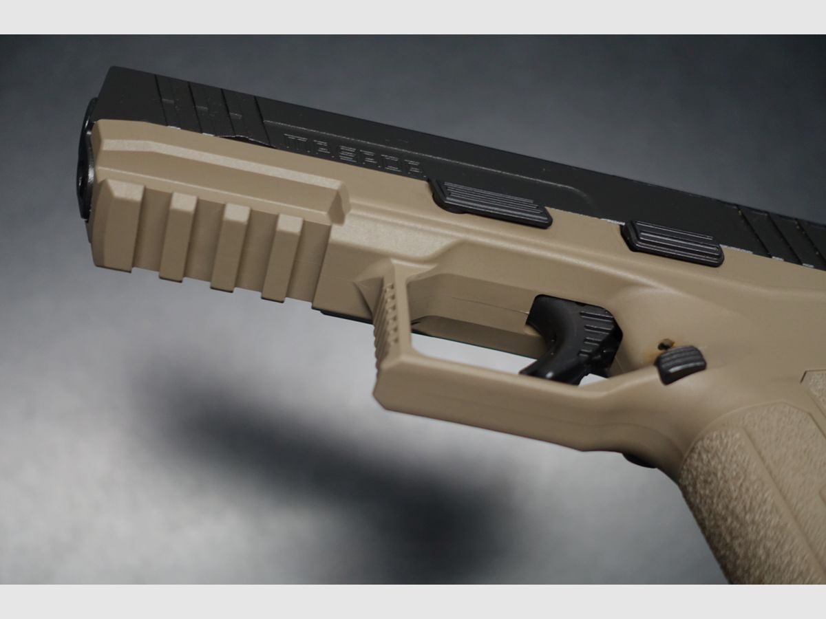 IWI Masada FDE, image 4 of 5