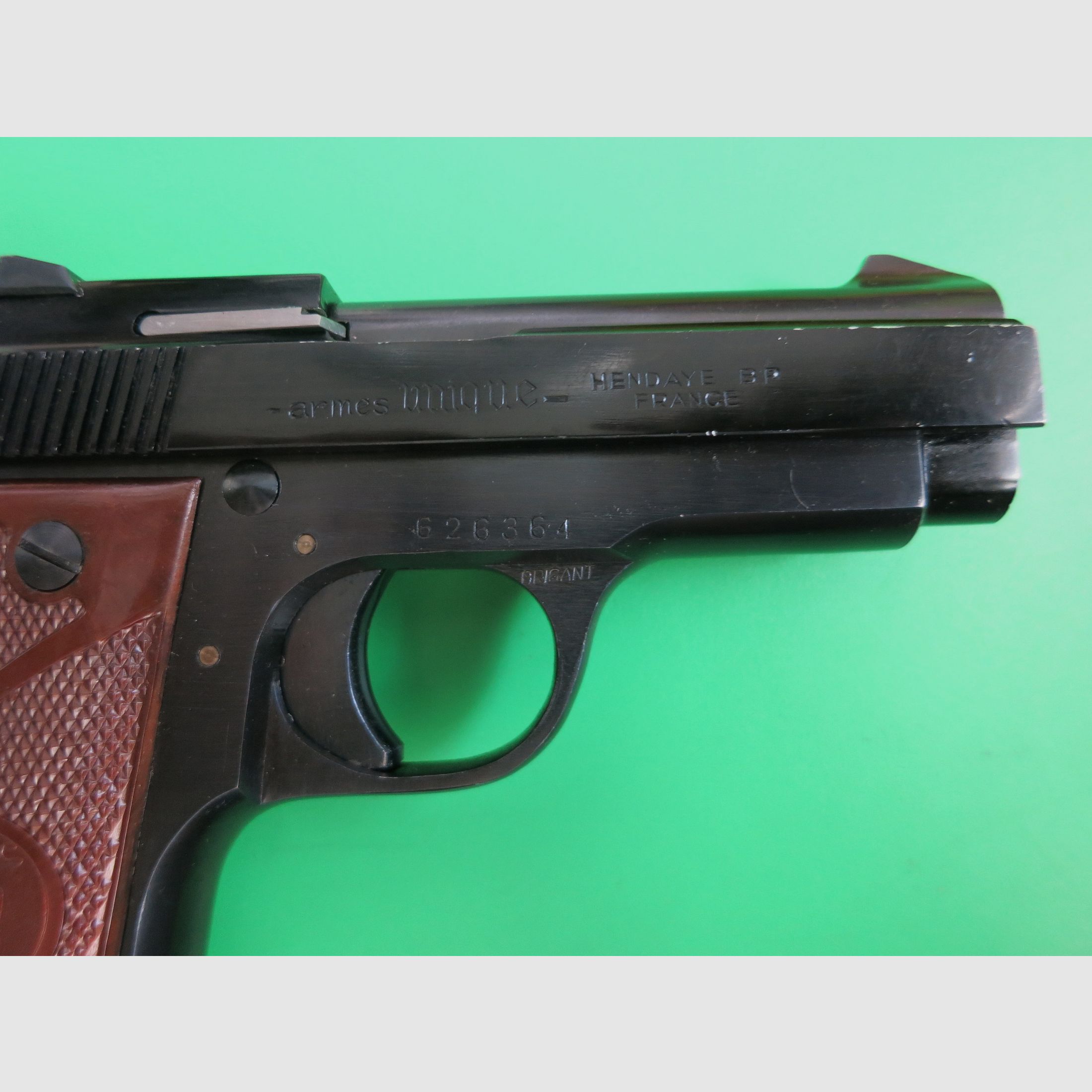 Pistola semiautomática Modelo "L" (Armes Unique MAPF), Cal. 22 lfB, Caja + Instrucciones      #60, imagen 9 de 11
