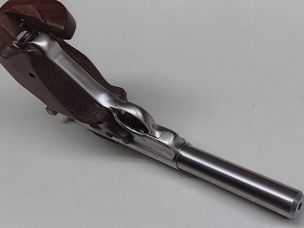 Sturm , Ruger & Co. Inc. Southport , Conn. USA Mark II - Target Stainless