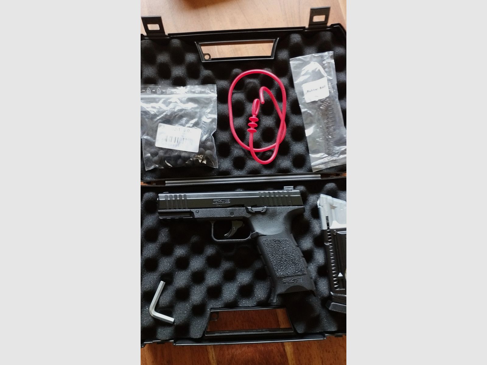 Umarex TPM 1 T4E Paintball/ Trainings/ Defense- pistole .43 Cal schwarz, Bild 5 von 5