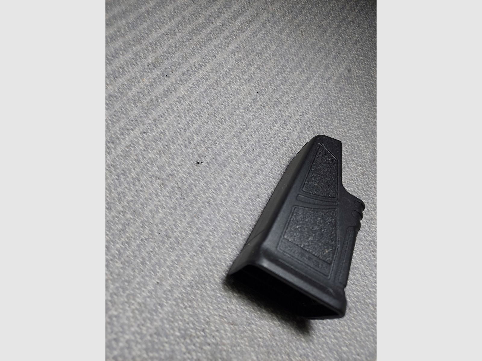 3 Magazine Zoraki 917 9mm P.A.K. in Camo Molle Holster PLUS Loading Aid