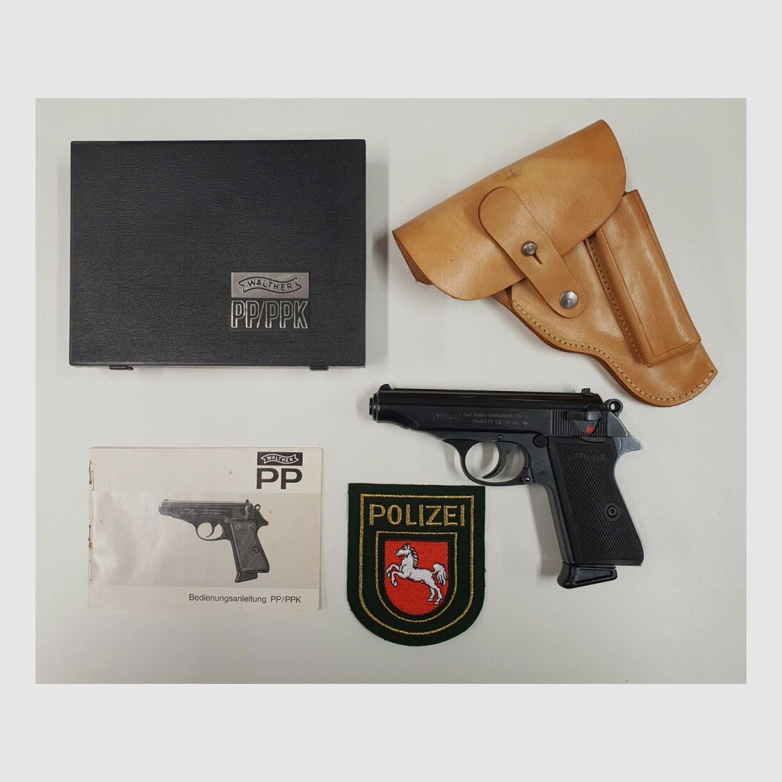 Walther Carl Walther PP Waffenfabrik Ulm/Do. Calibre 7,65mm Browning Tampon Nds Police Niedersachsen