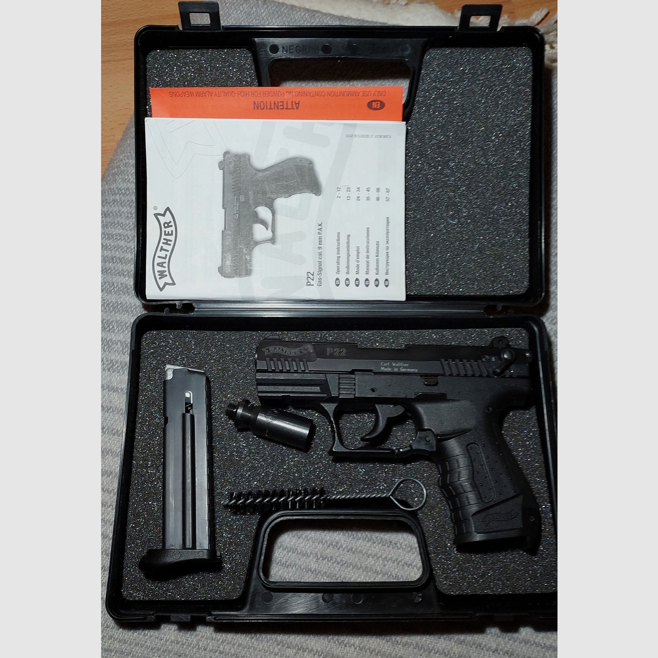 Walther P22 (P 22 Classic) Schreckschuss Pistole 9mm P.A.K. schwarz (PTB 778)