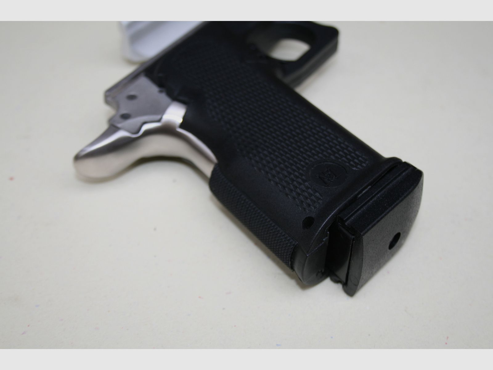 Carcasse inférieure de BUL M-5 équipé rail – Idéale montage personnalisé / 9x19mm (OCCASION), image 4 sur 4