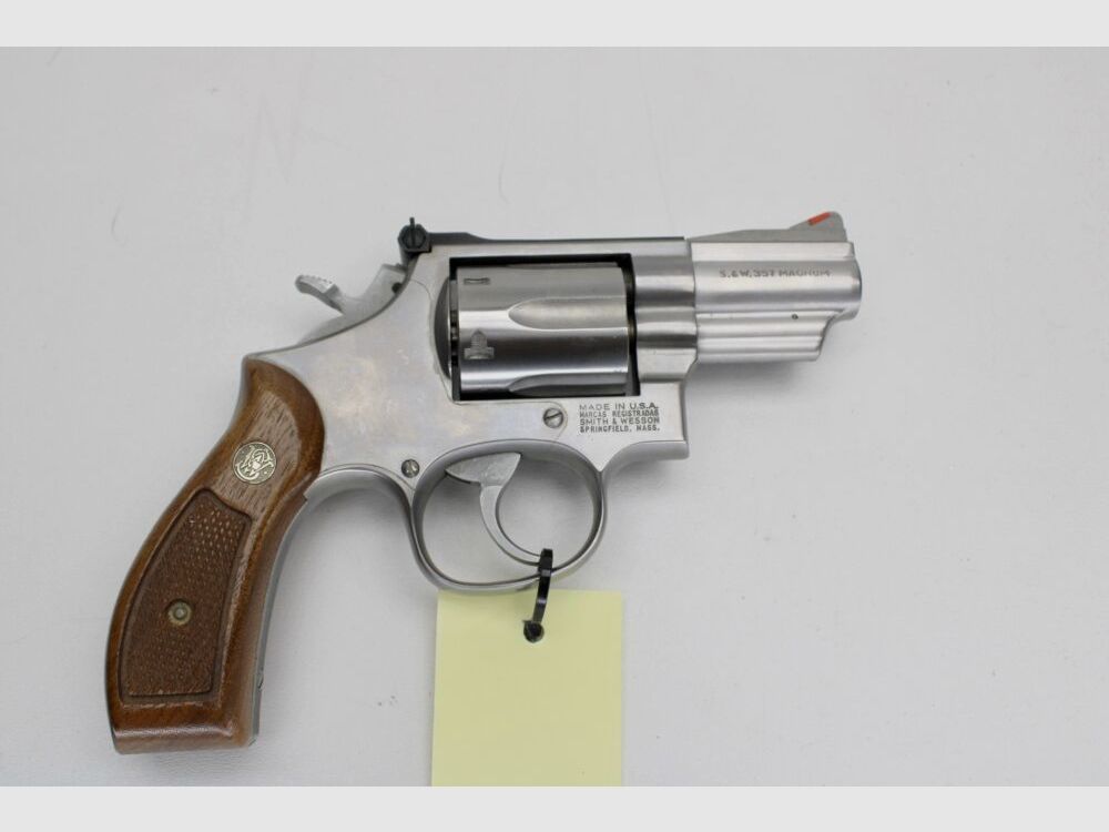 Smith & Wesson M 66 2.5" Modell 66 Stainless .357Mag