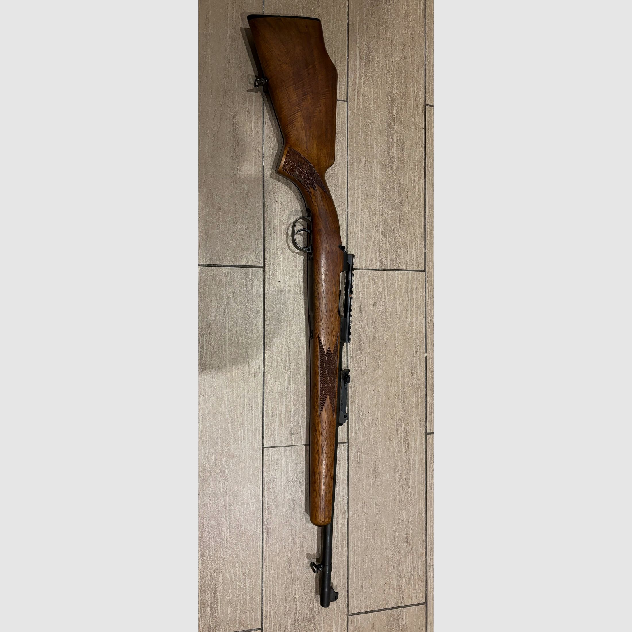 Fucile a ripetizione con manopola 8x57