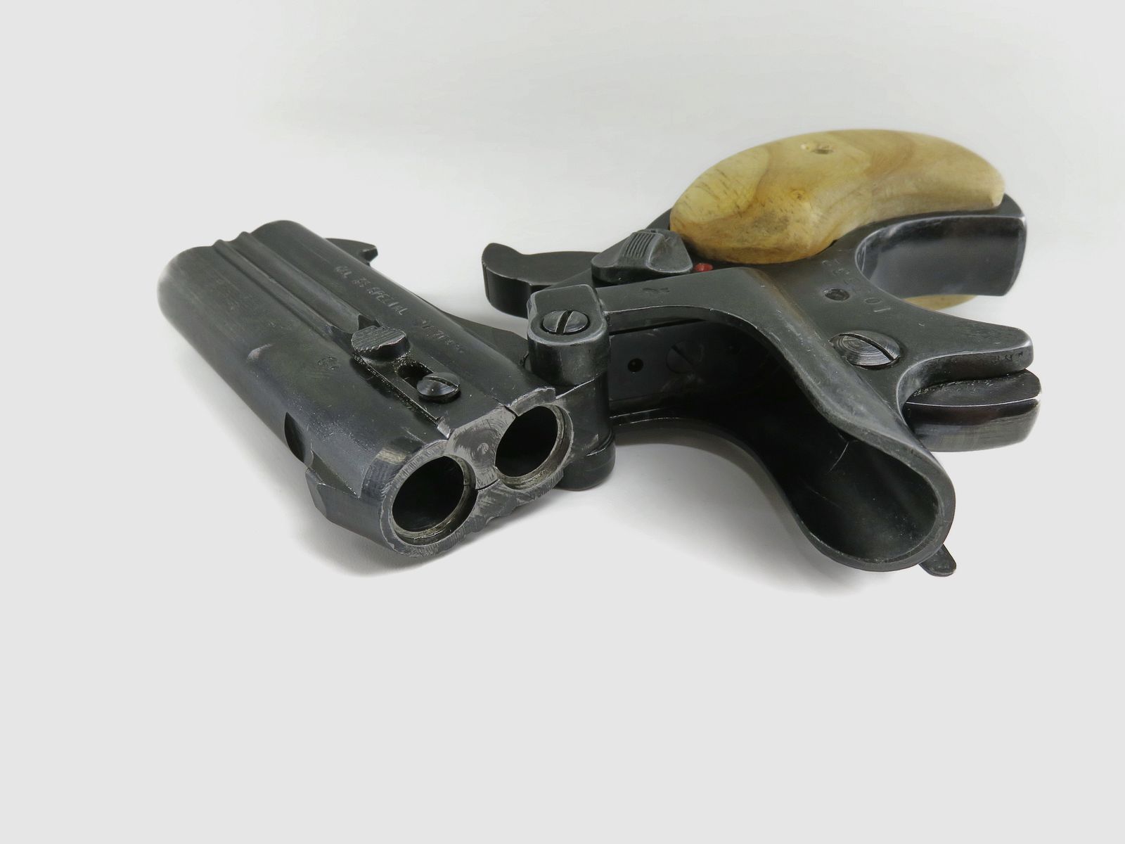 Doppelläufiger Derringer Röhm Modell RG 17 | Kaliber .38 Spezial | Deutscher Beschuss | Sammlerwaffe!