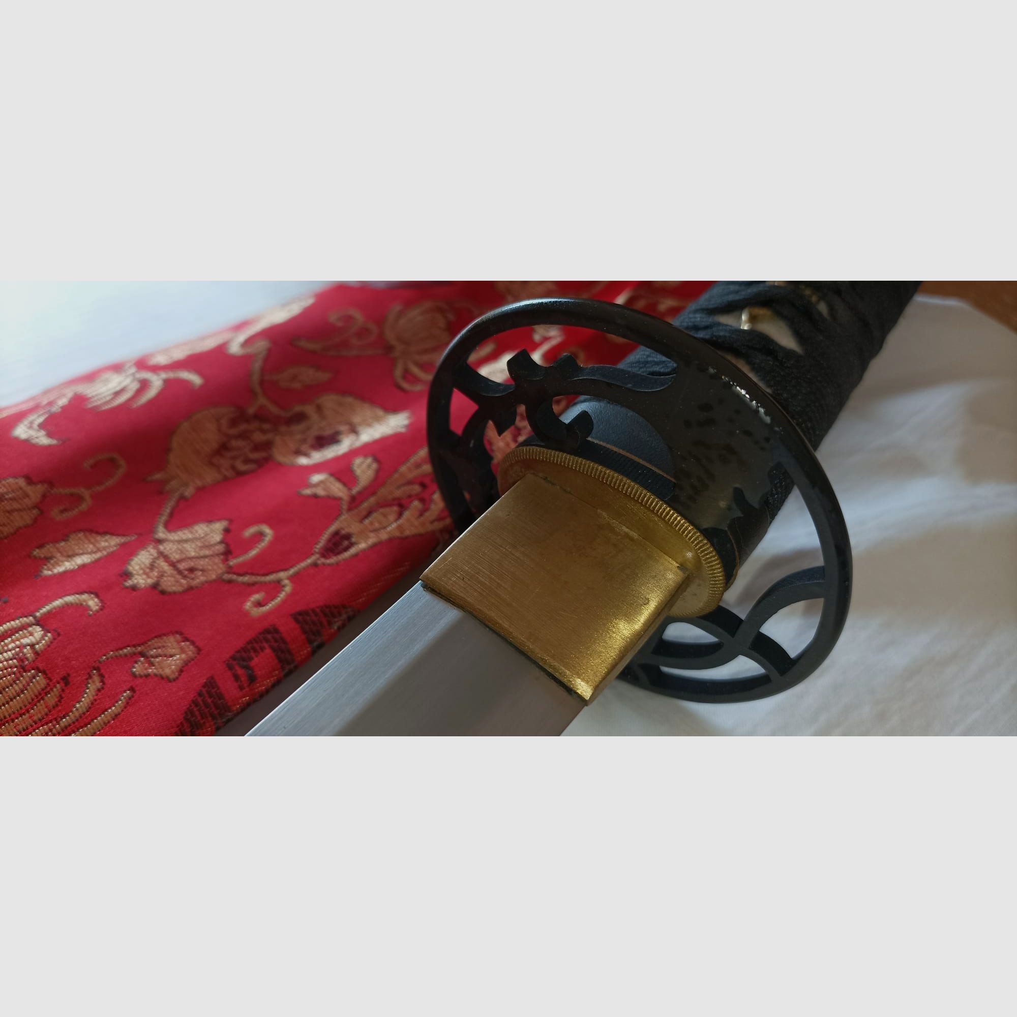 Katana Samuraischwert mit Gyaku-Kobuse Klinge – 1095 Carbonstahl