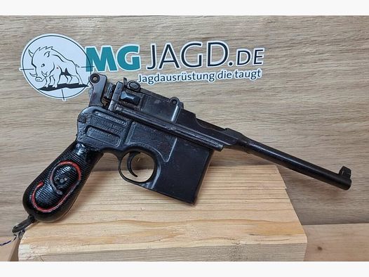 Mauser C96 "red 9" 9mmLuger