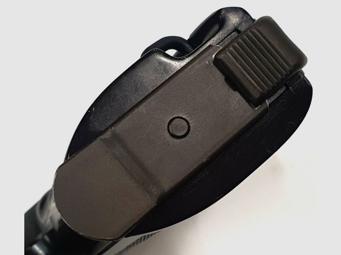 Walther P1 im Kaliber Inkl. Zubehör