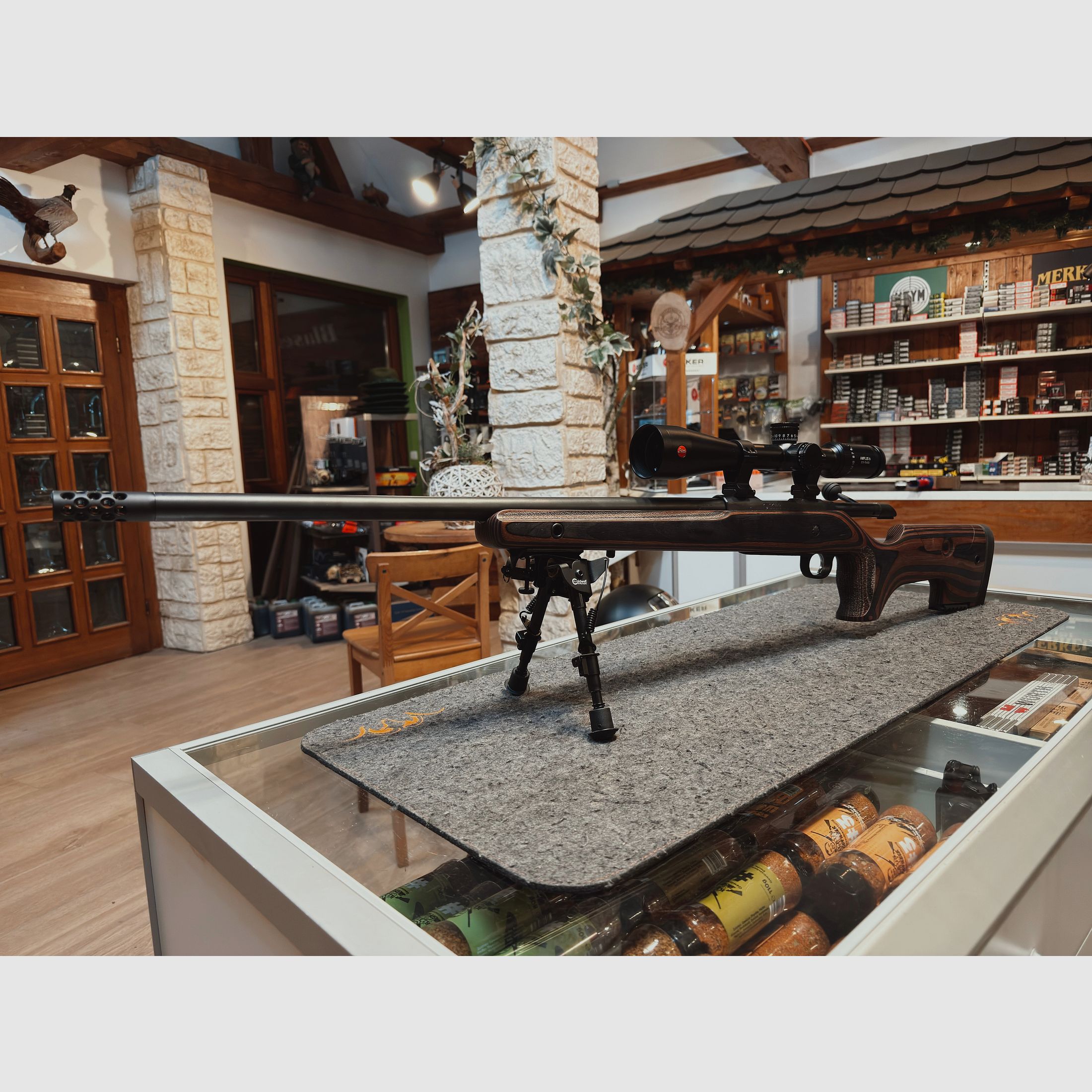 CZ 600 Range Cal. .308 Win – Carabine de précision incl. Leica Amplus 5 2,5–15x50