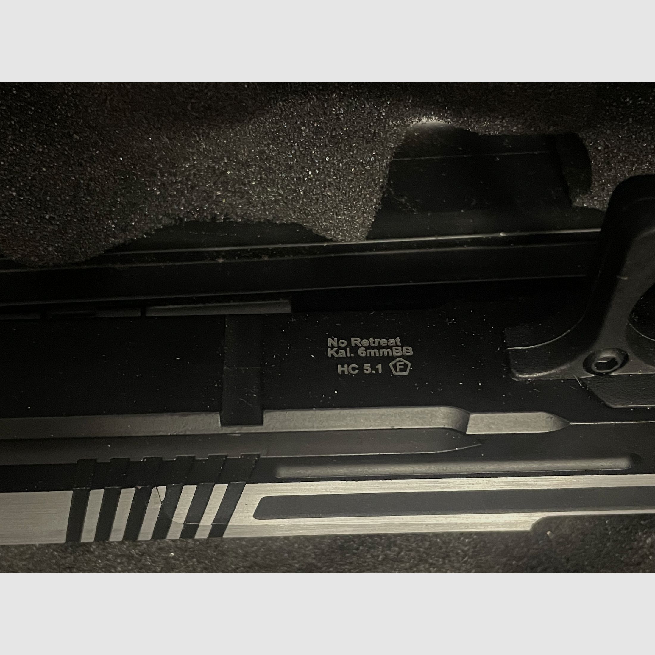 AW Custom Airsoft Pistole Hicapa 6mm BB + HPA Adapter Creeper Concepts