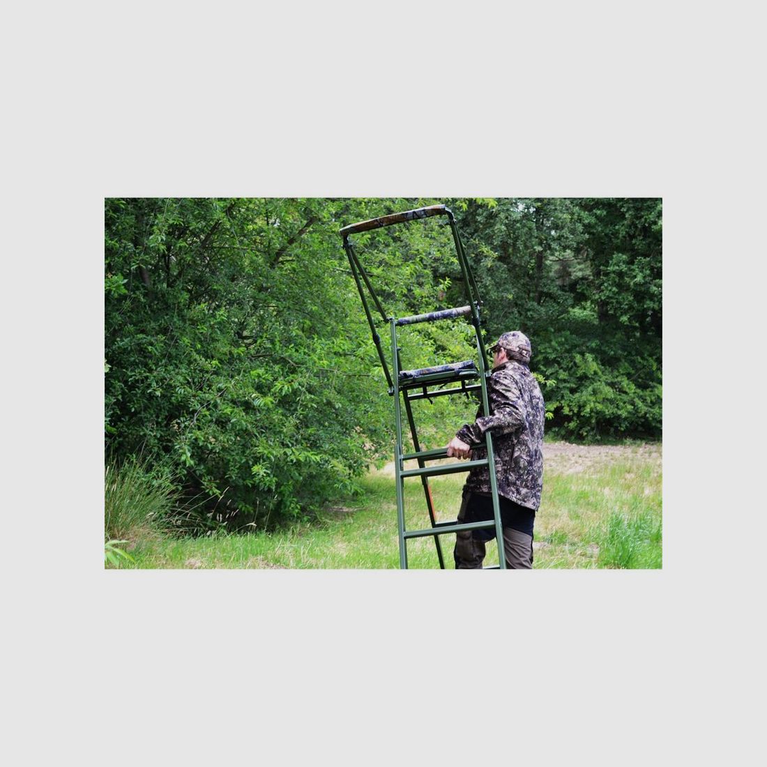 Farm-Land Ansitzleiter - Mobiler Ansitzbock 658