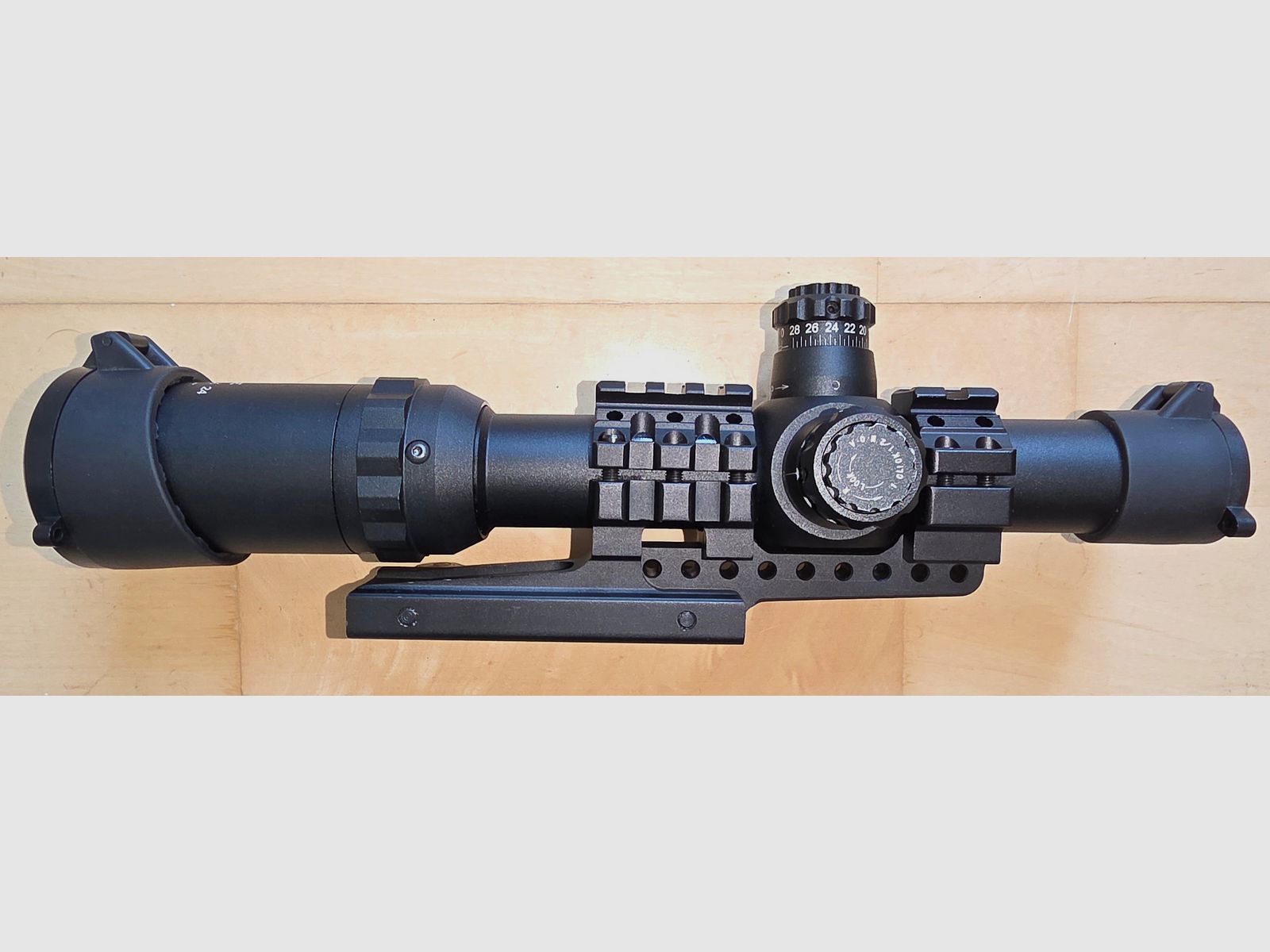Drive hunting scope/ riflescope/ LPVO Falke 1-6x24, with illuminated reticle, MIL-Dot, including quick-release mount