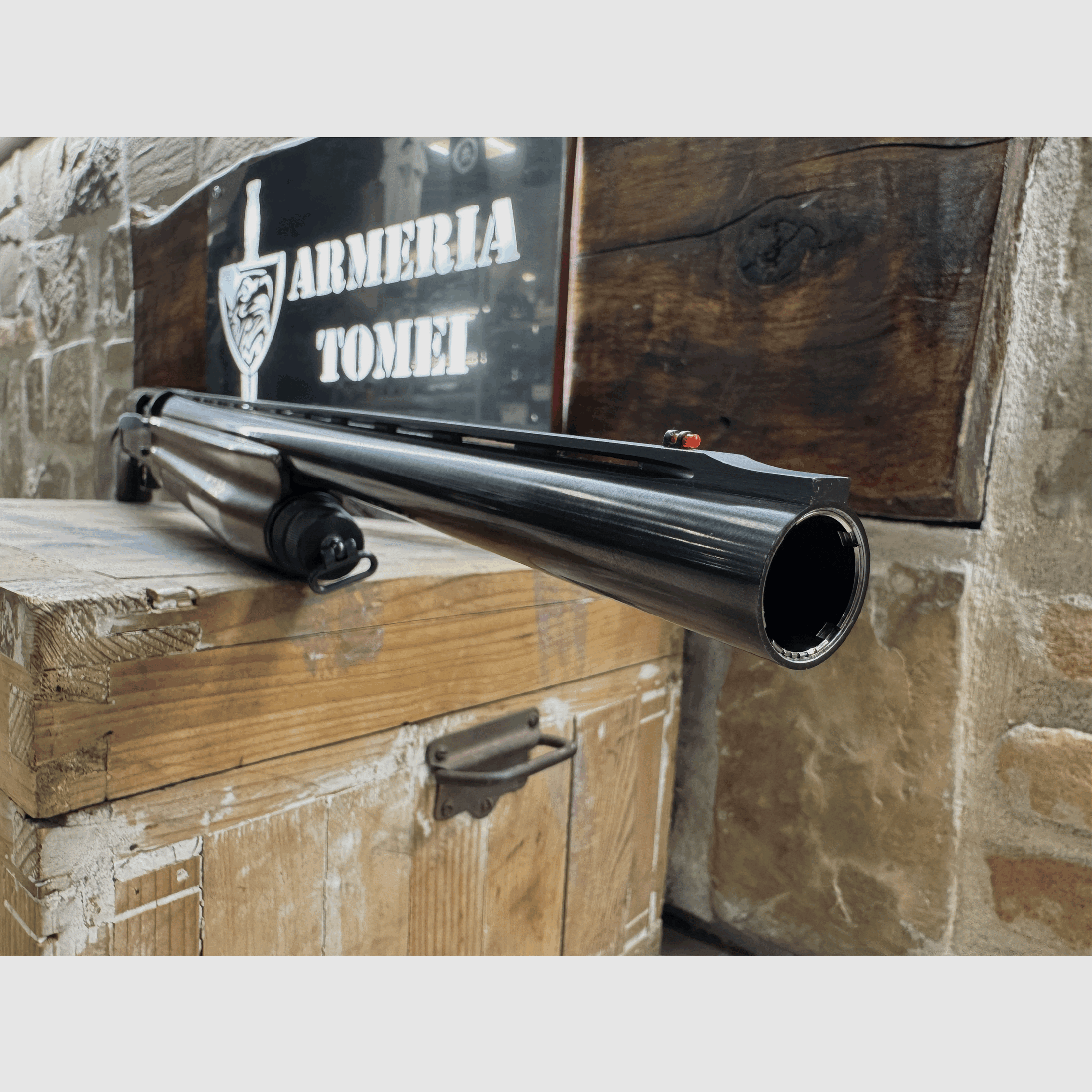 UTILISÉ – FUSIL SEMIAUTOMATIQUE – BENELLI MOD. MONTEFELTRO SUPER 90 cal. 12, image 3 sur 5
