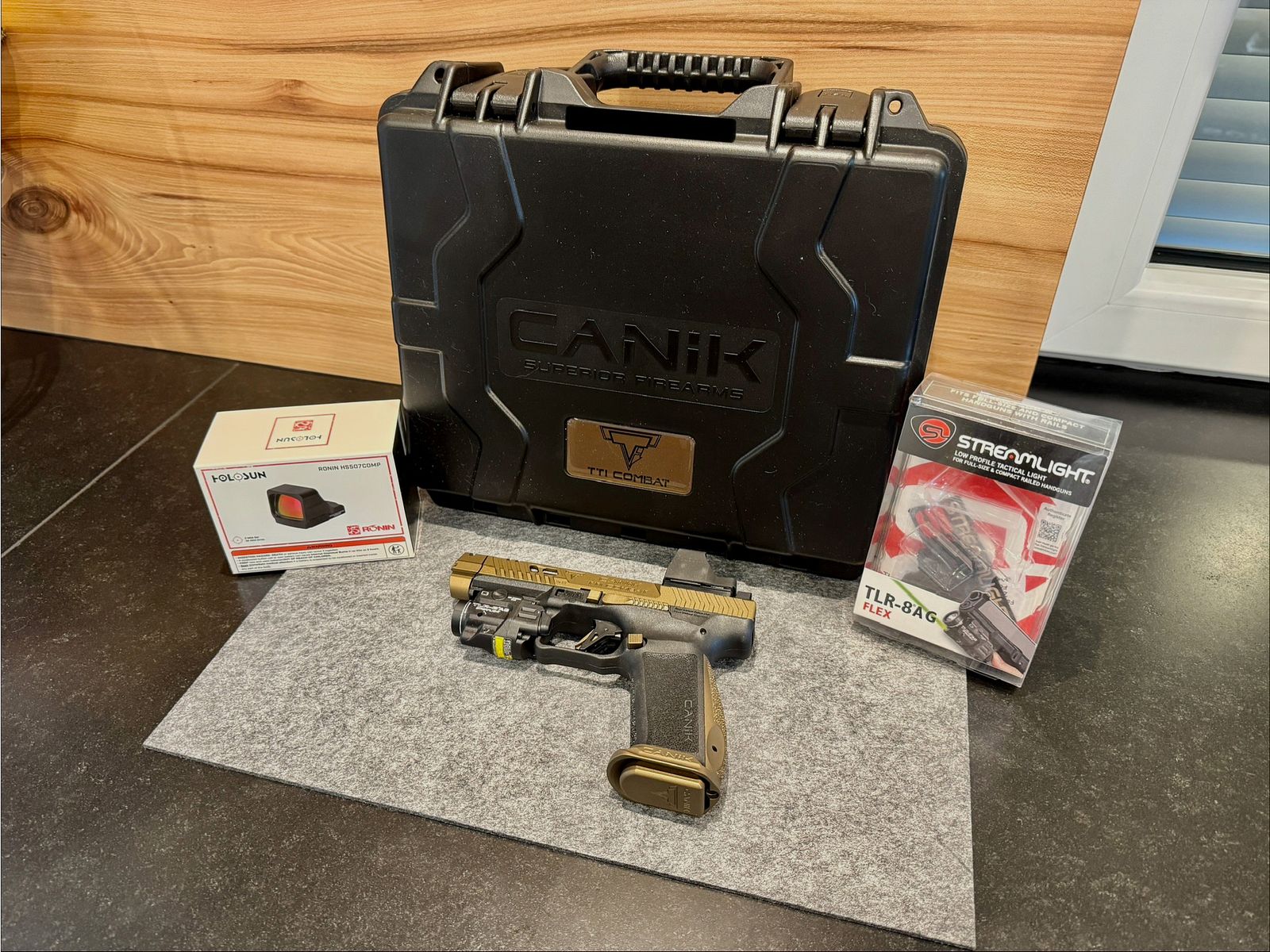 Canik TP9  TTI Combat Taran Tactical 9x19mm