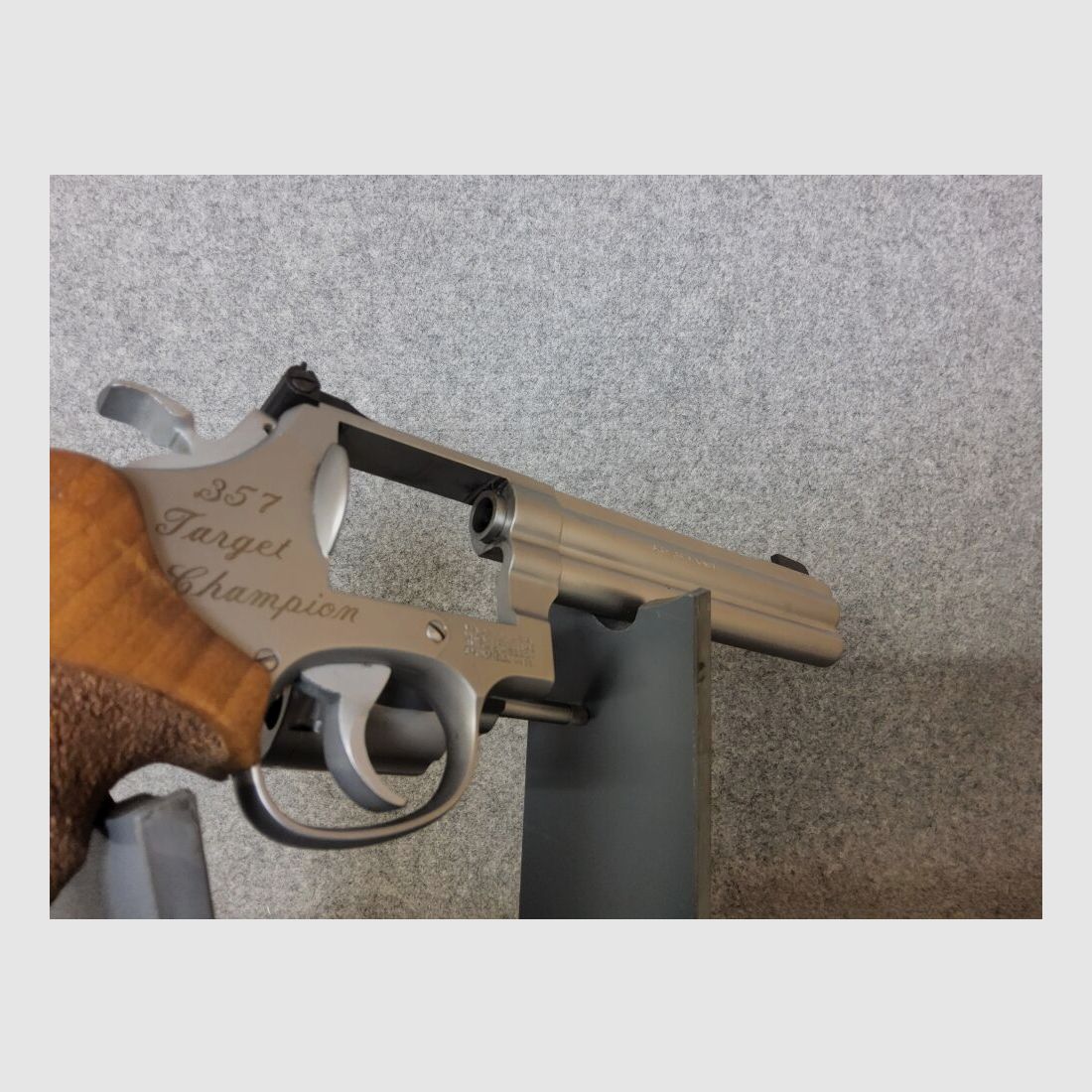Smith&Wesson 686-3-Target Champion, Bild 8 von 10