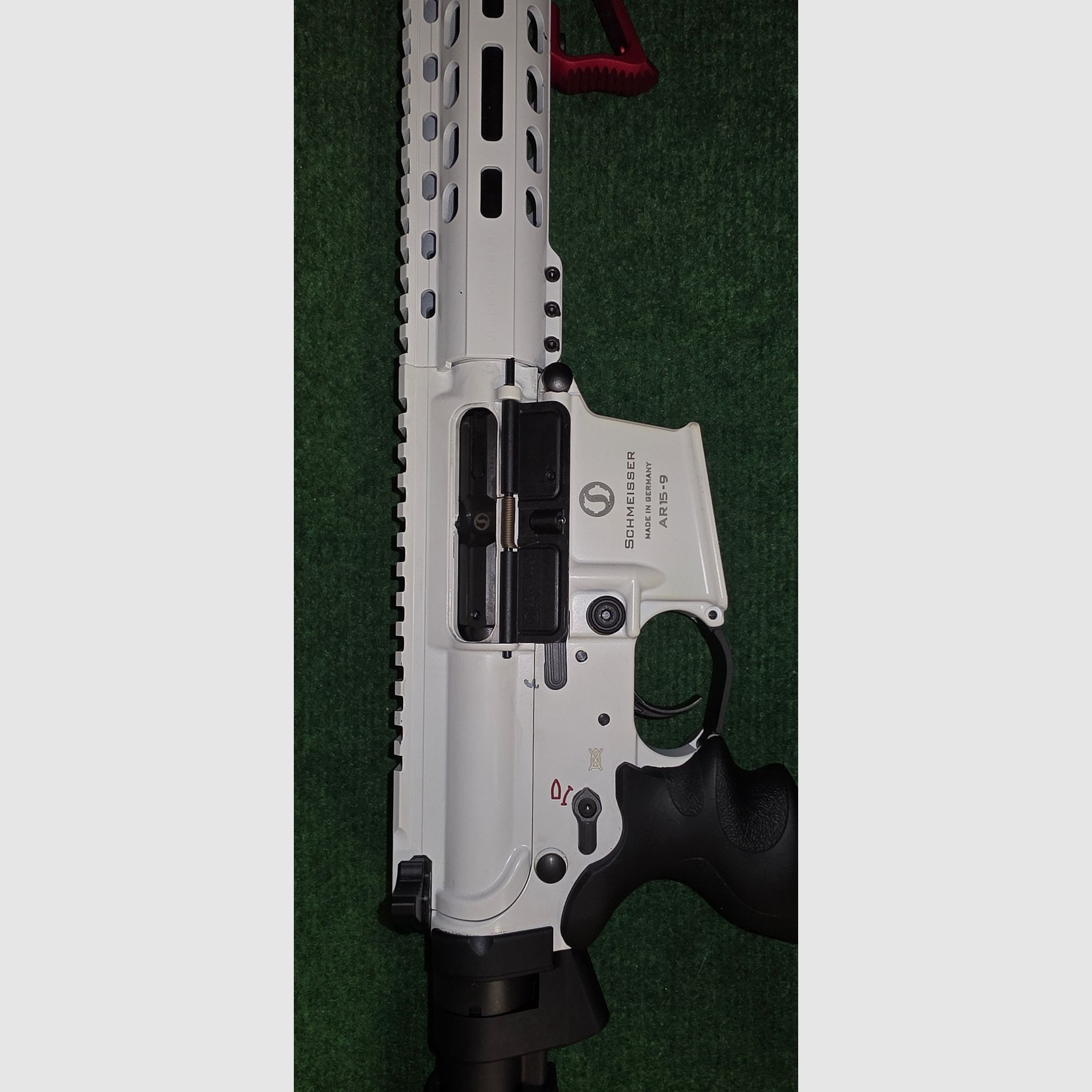 Schmeisser AR15-9 M4FL Weiß 14,5 Zoll