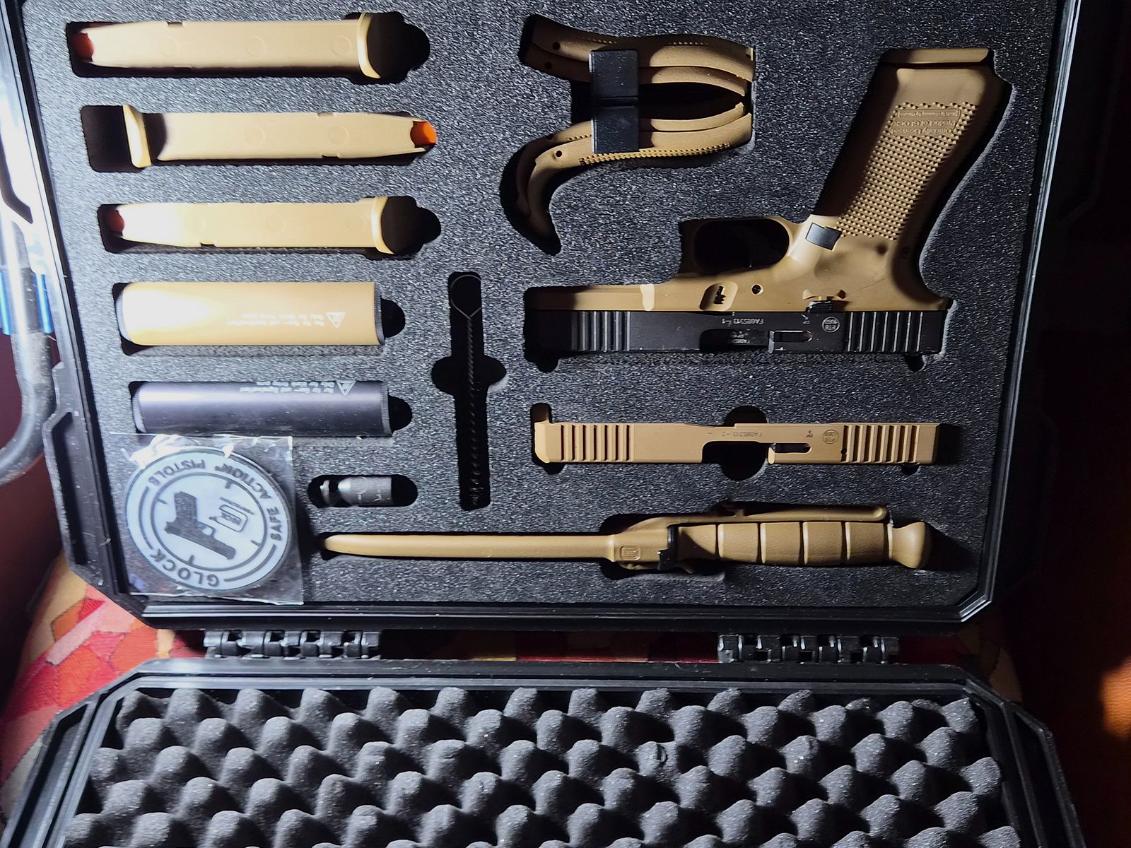 Gaz, pistolet alarmowy, zdjęcie 2 z 4
