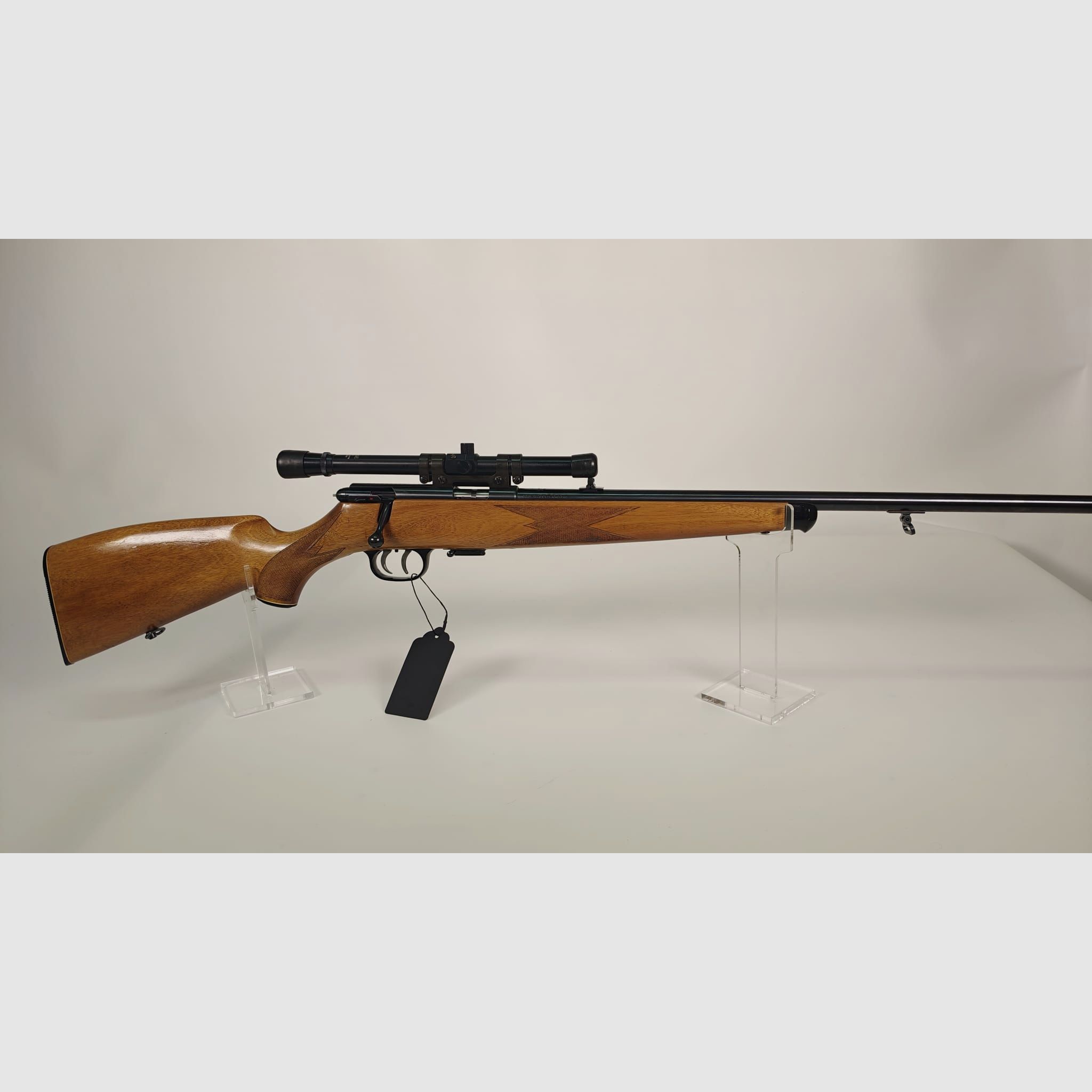Krico Repetierbüchse .22lr inkl. ZF 4x15, Bild 2 von 7