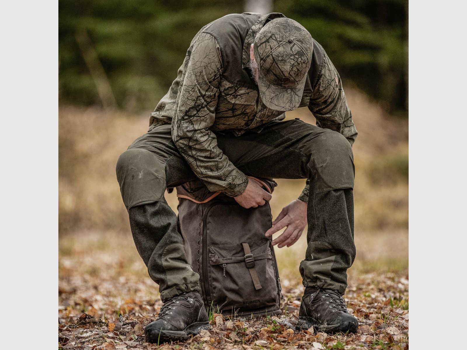 FJÄLLRÄVEN Singi Stubben Sitzrucksack Dark Olive