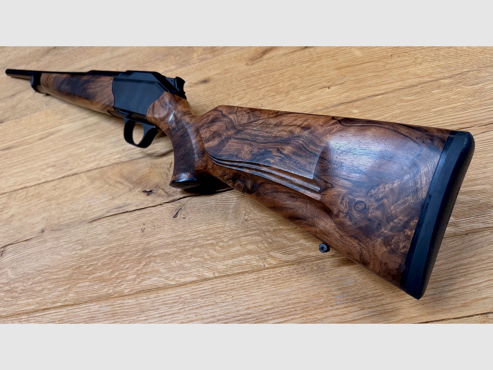 Blaser R8 Holzklasse 7 / Stahlkugel graviert mit Fischhaut / Kaliber und Lauflänge nach Wahl, Bild 10 von 11