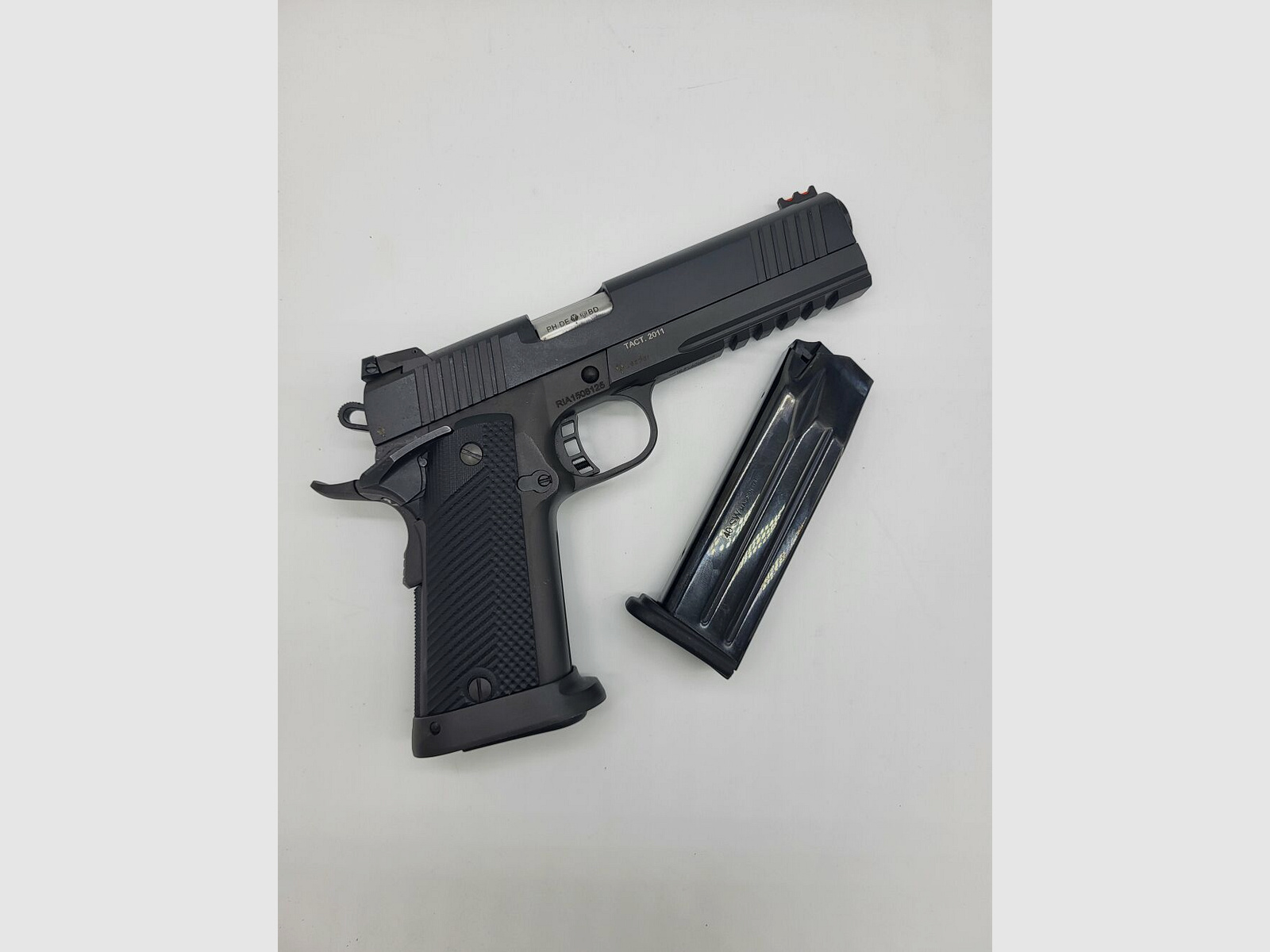 Rock Island 2011 Tactical A2