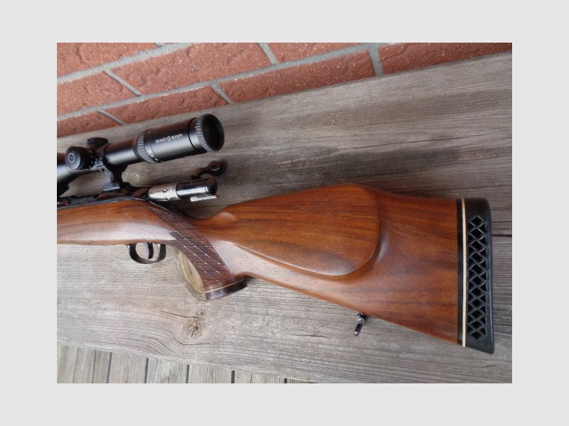 Sauer 80  Kal. 243 Win mit Schmidt und Bender 3-12x50 Klassik Abs 4. beleuchtet