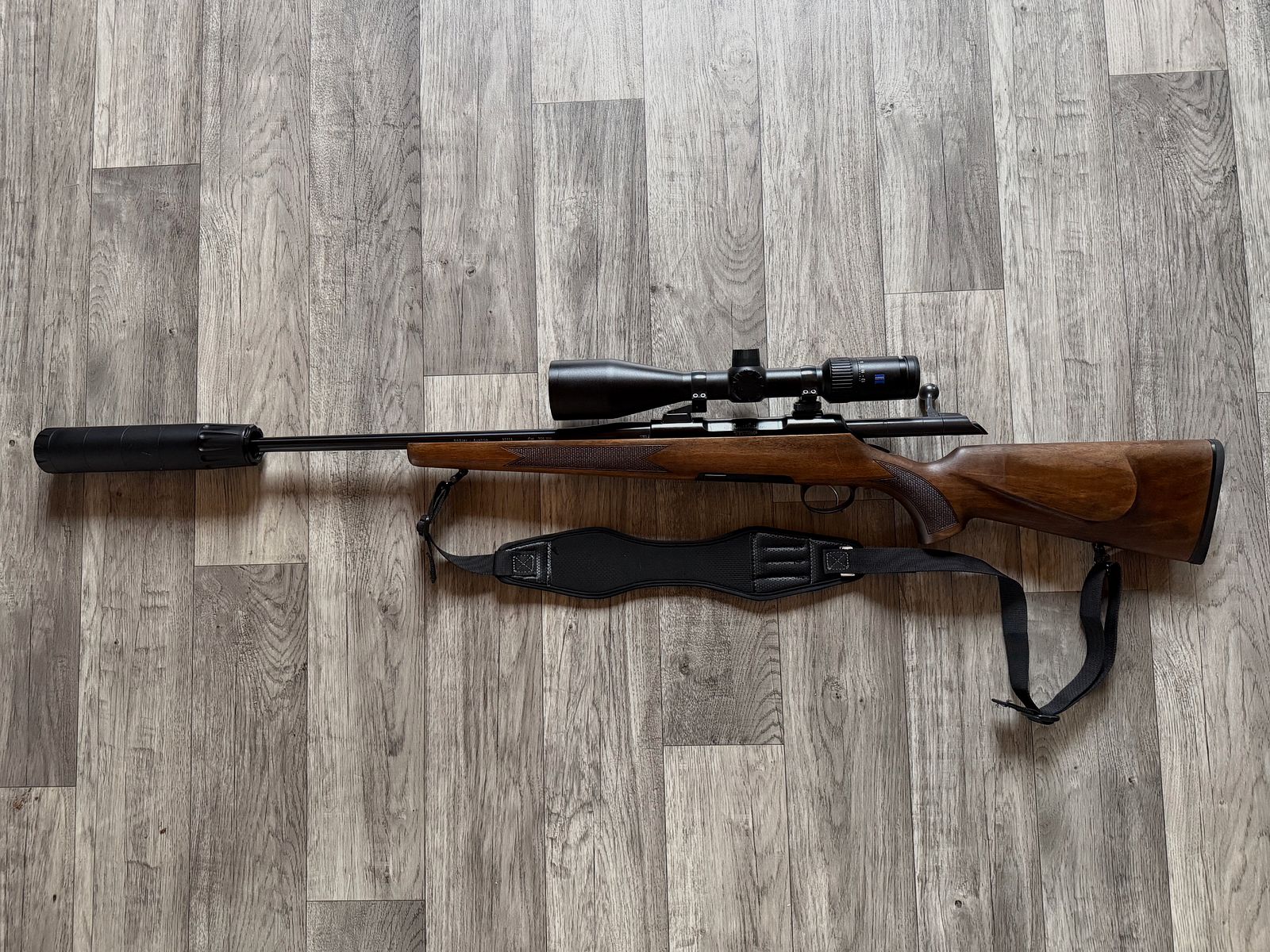 Rößler Titan 6 308 Win + Zeiss V4 + A-Tec silencer