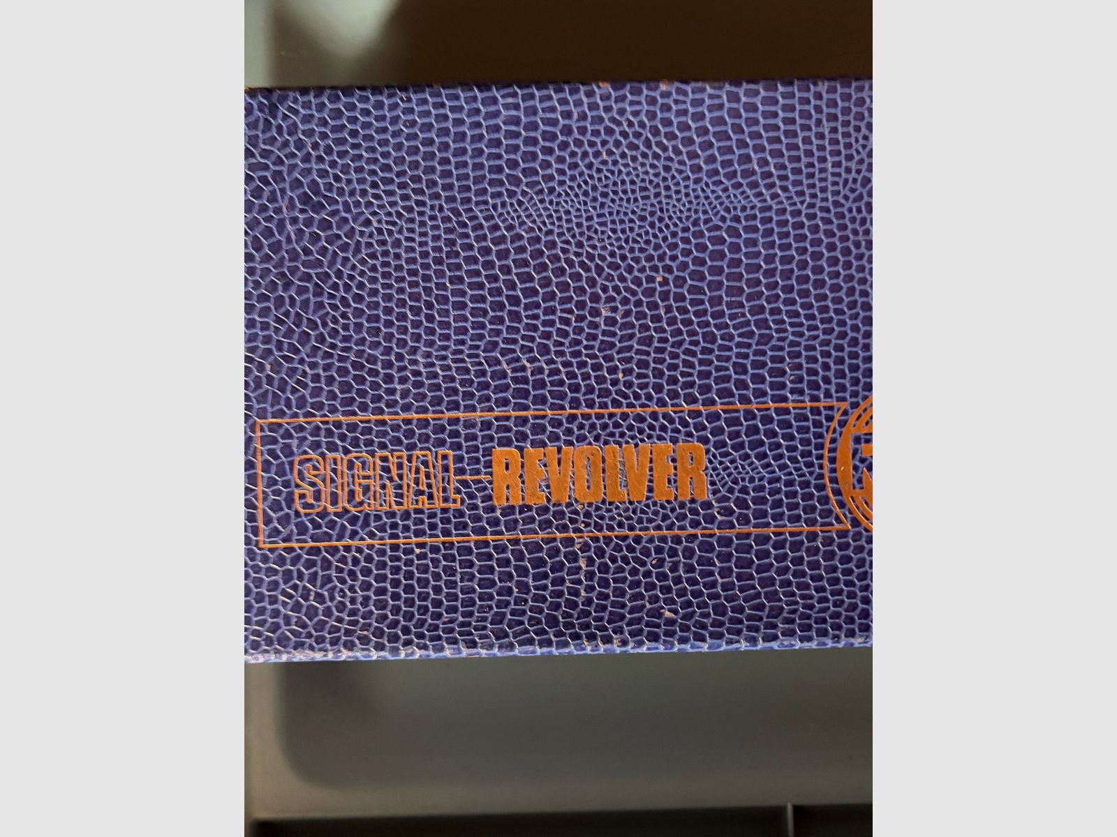 Signal Revolver RG 76