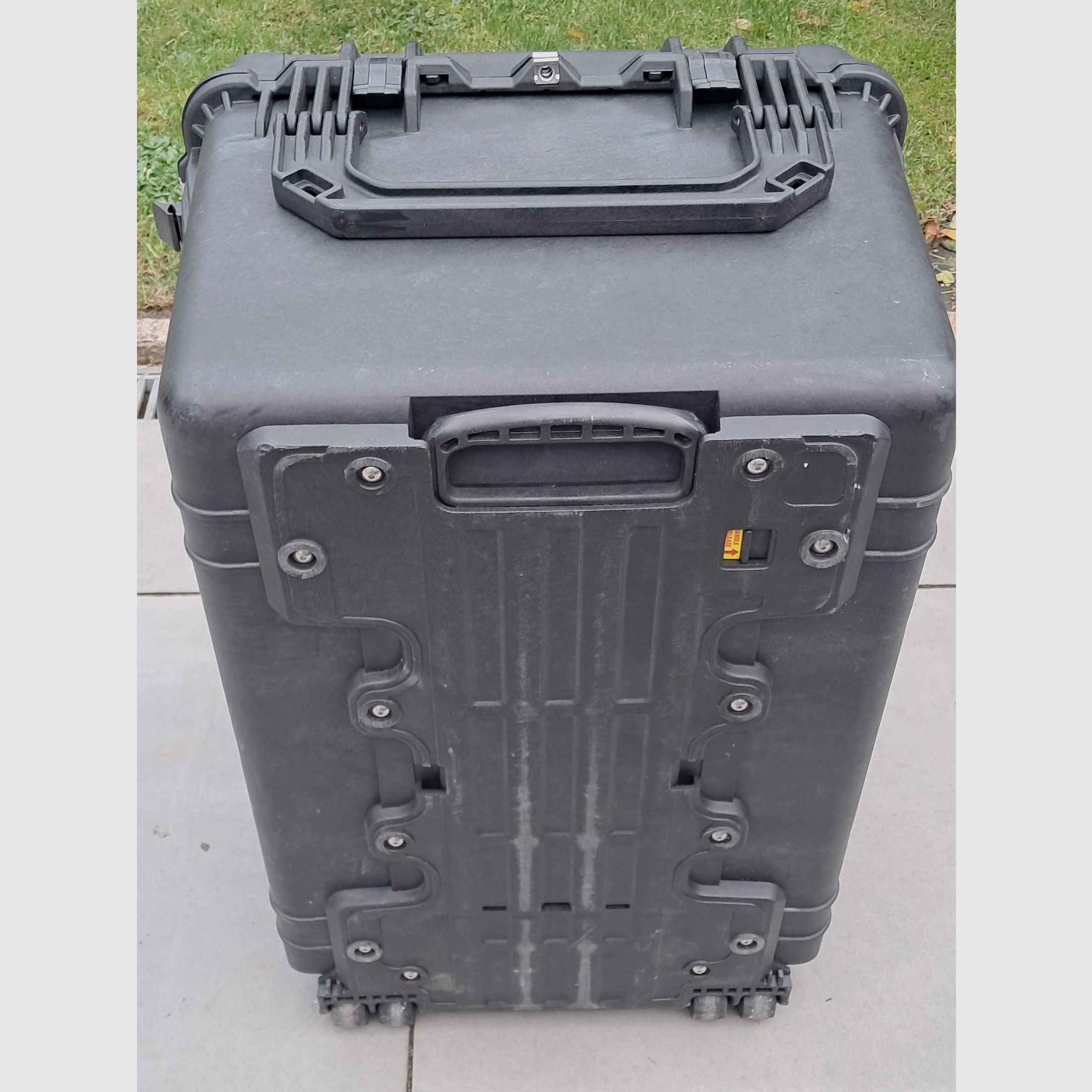 Boîte de chasse - Coffre de chasse - Boîte Pelican 1660, Rollbar, étanche avec soupape de décompression