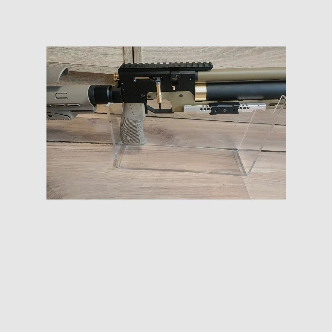 Wiatrówka PCP ZBROIA Hortitsia TAC Coyote 330/200, zdjęcie 6 z 6