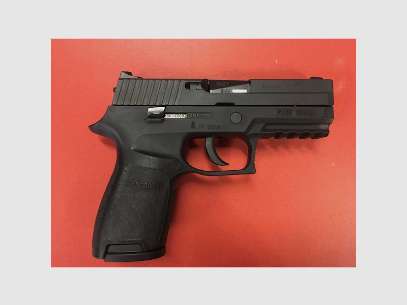 Sig Sauer P250, afbeelding 1 van 4
