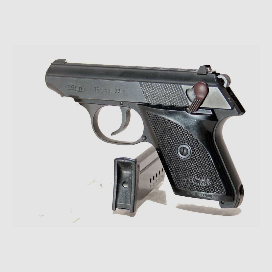 Broń krótka kolekcjonerska Walther TPH Kaliber 22l.r.