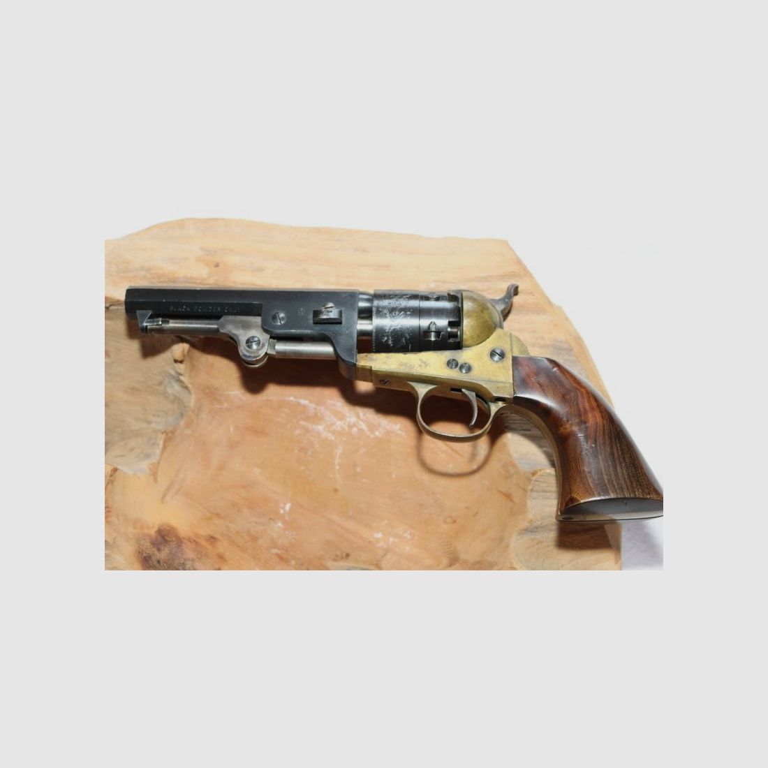 Vorderladerrevolver  Model Navy Cal. 44