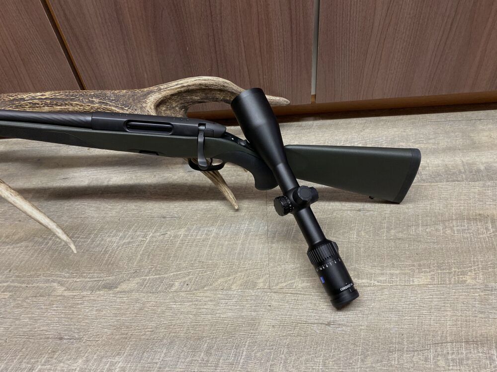 Steyr Mannlicher	 SM 12 SX links, mit Zeiss Conquest V4 3-12x56