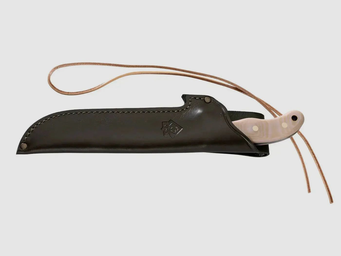 PUMA Robuster, Micarta