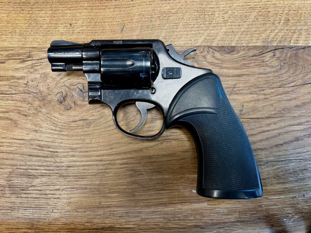 Smith & Wesson	 Mod. 12 Airweight Black