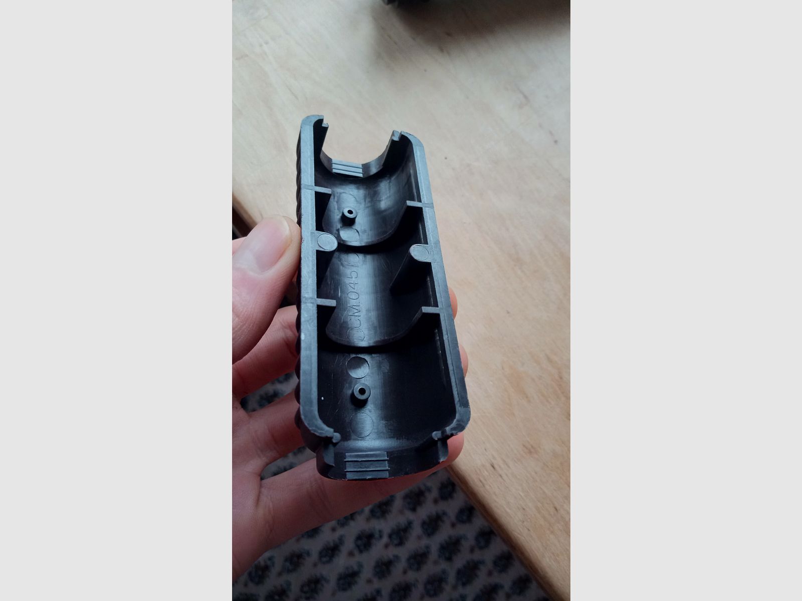 AIRSOFT price negotiable - Plum handguard for toy Krinkov (AKS-74u)   // LCT Cyma Cybergun/ Co2 GBB S-AEG / AKSU / Polymer plum / Softair