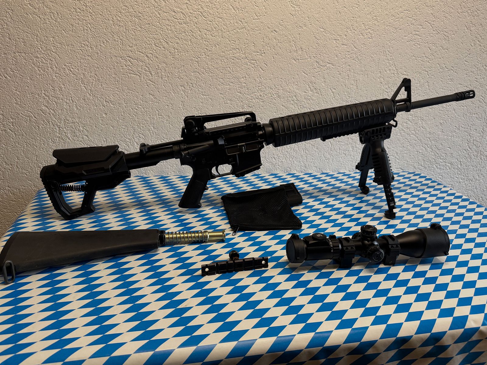 Selbstladebüchse Sabre -Defence XR15 20“ ( M16) mit ZF und Zweibein