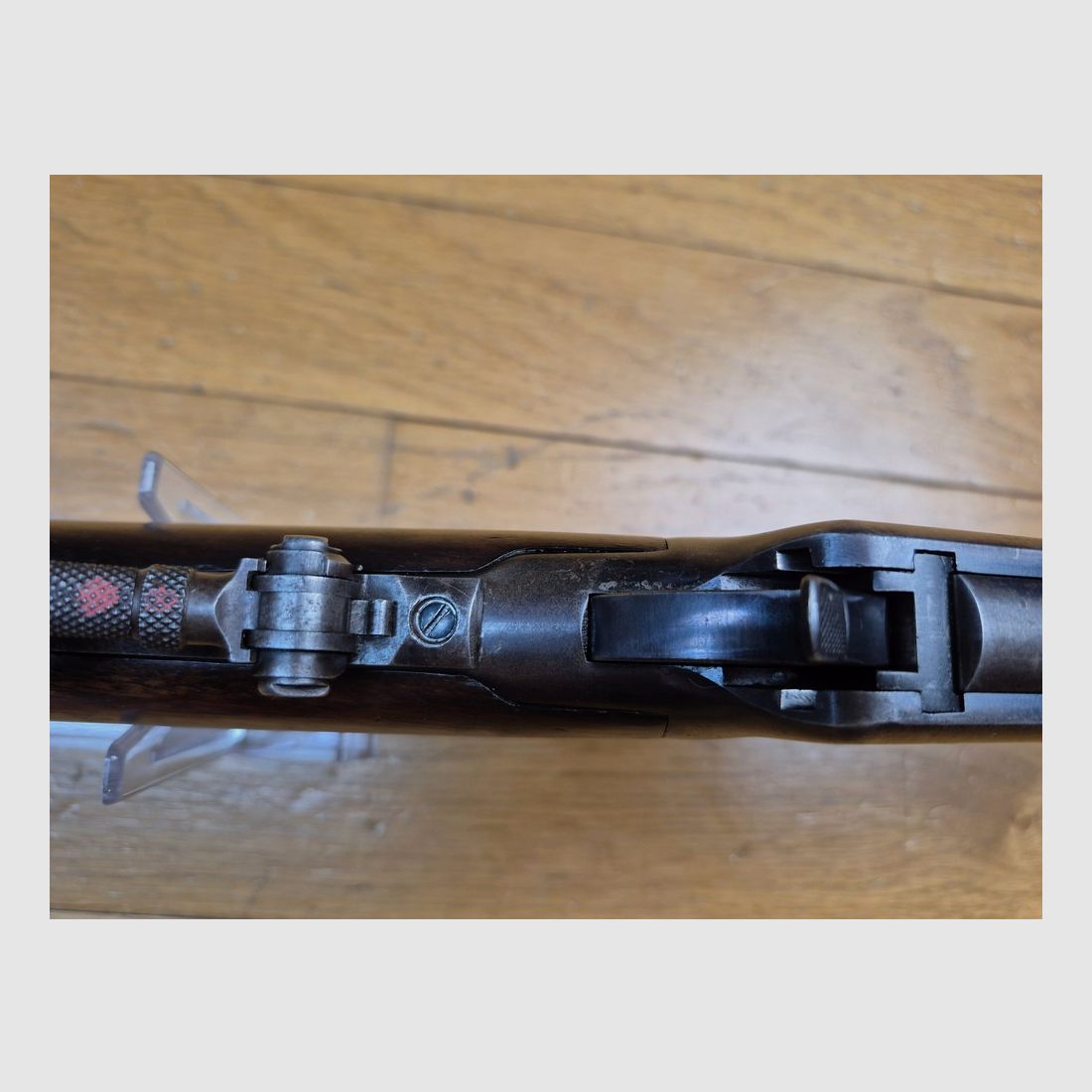 Zeer mooie Winchester Model 1894 – Versie geweer met octagonale loop (!) – Fabricage Winchester New Haven van 1919 – Hout in topstaat – Prachtige loop – Onverslaanbaar mechanisme – Prachtige Lyman N° 2 diopter uit die tijd – Zeer mooie markeringen op mooie bluing – Prachtig verzamelobject! – TBE ++, afbeelding 19 van 33
