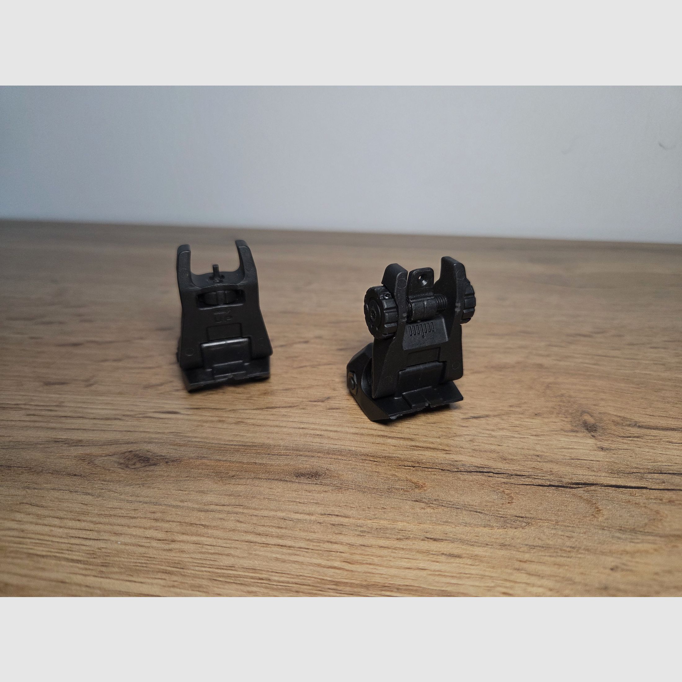Flip-Up Visierung, Magpul AFG 1 Vorderschaftgriff Picatinny AR15 AR10 Flip Up