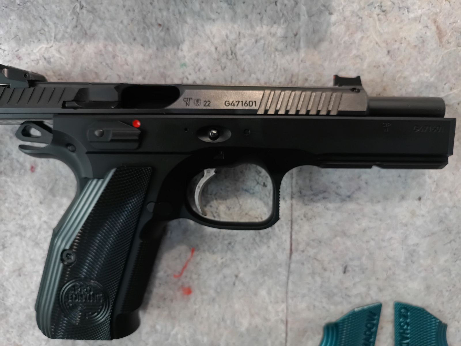 CZ75 Shadow2 aus 10/2023