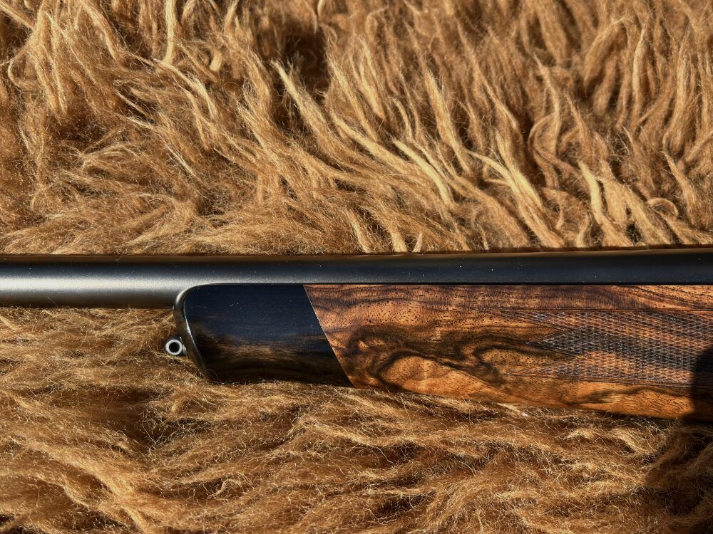 Blaser R8 Ruthenium