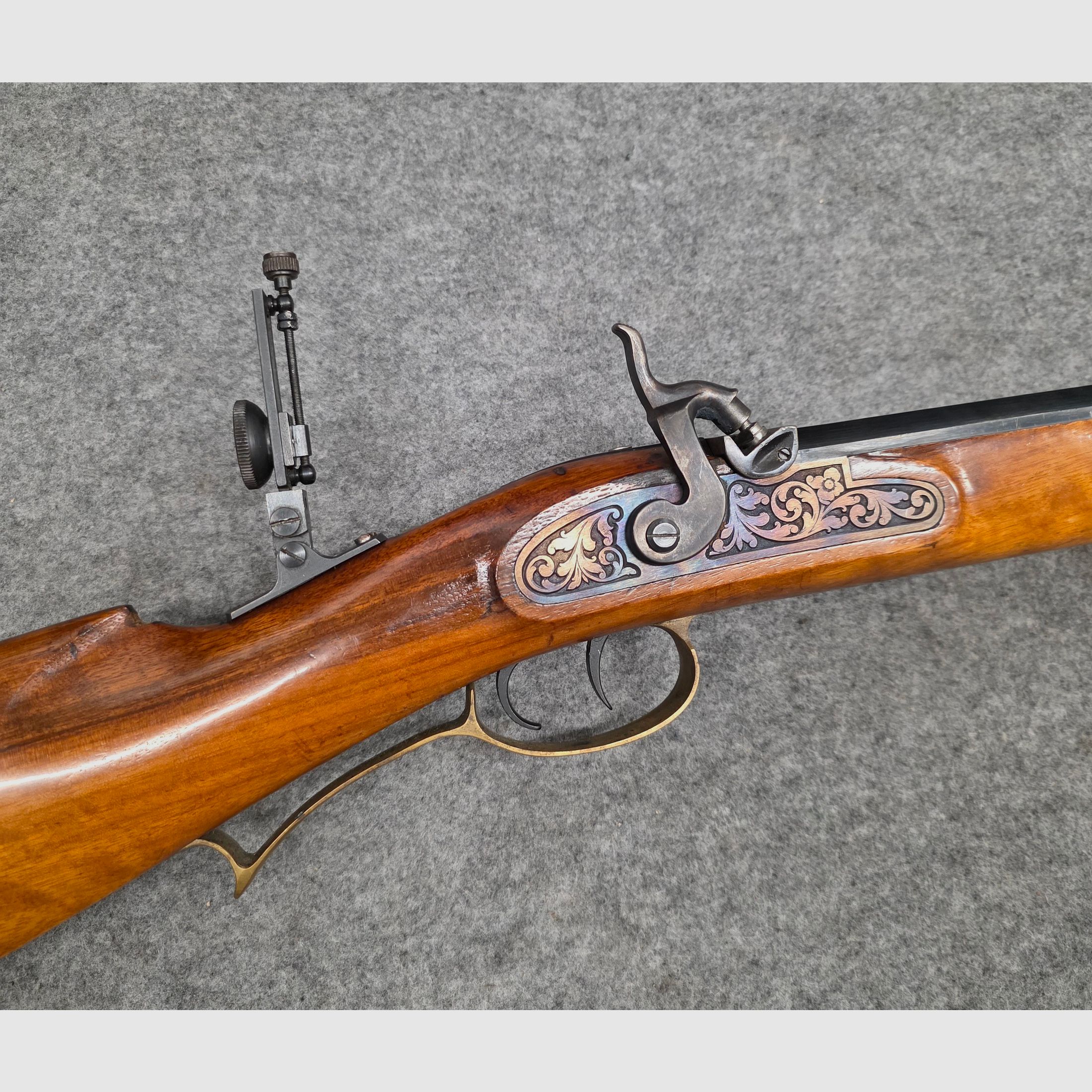 Vorderlader Perkussionsbüchse MAV Made in Italy Mod. Hawken Rifle Kaliber .45 Vorderlader Perkussion mit Diopter