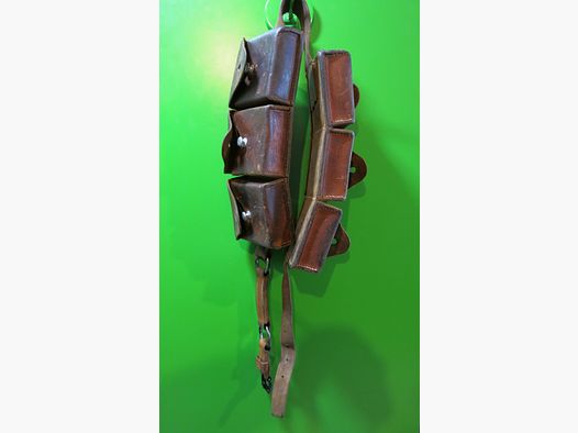 Sac à munitions en cuir de l'armée suisse 6-Pack historique Kavallerie Schmidt Rubin K11 / K31