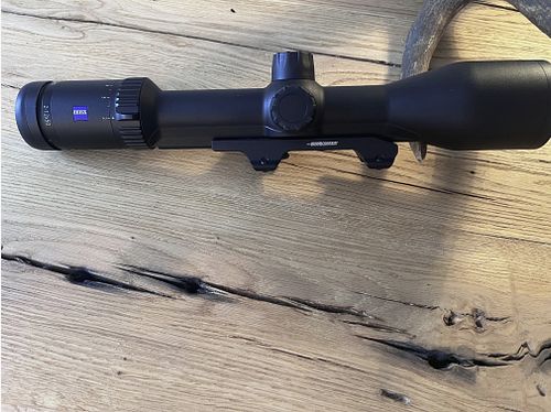 Zeiss Conquest V6 | 2.0-12x50 | Schiene | Rotpunkt | Absehen 60
