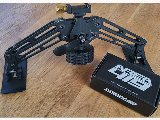 Bears Bipods Standard without ground spike, with torque support for lateral tilt