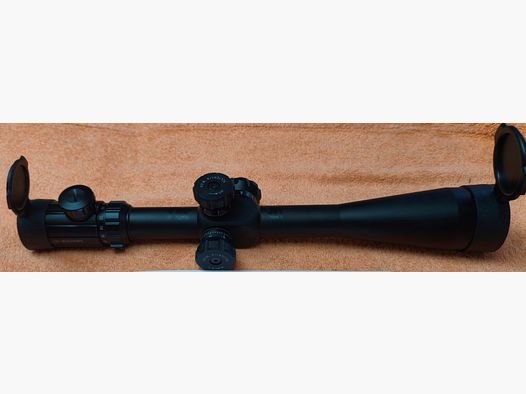 Ritter optik 10-40x50 SFE